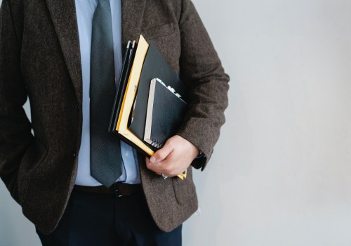 What essential skills or traits should an amazon ppc strategist have?